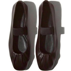 NWT Massimo Dutti Leather Flats